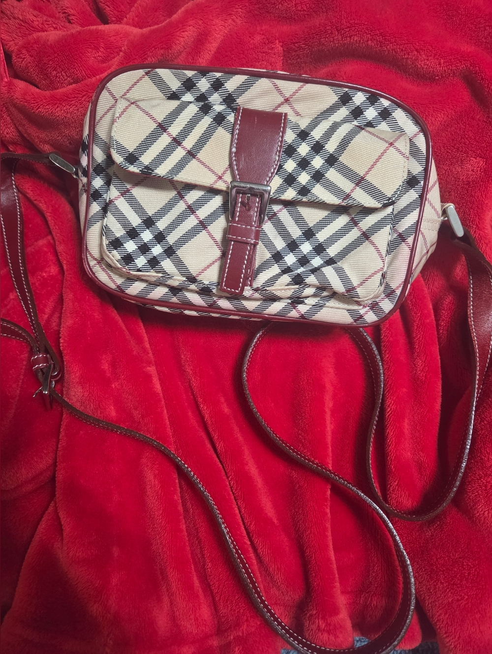 Burberry Blue Label - Picture 3 of 4